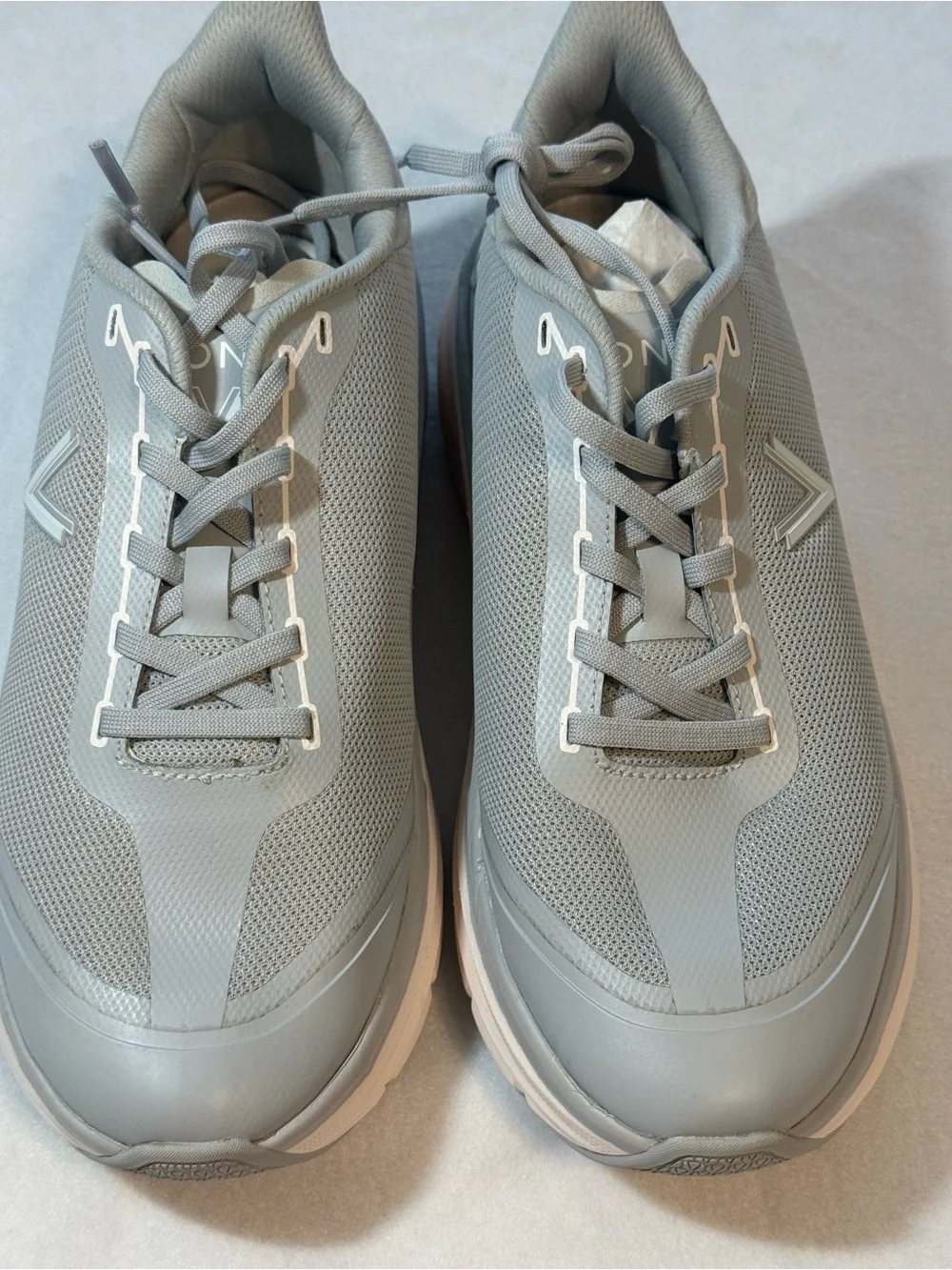New  Vionic - Walk Max Women's Athletic Shoe. Size 10. Gray